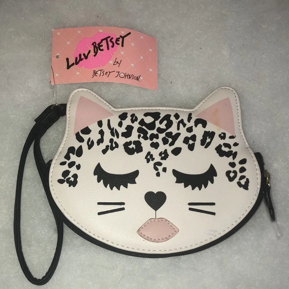 Luv Betsey Johnson leopard cat coin purse wristlet NWT new cute! gift valentine